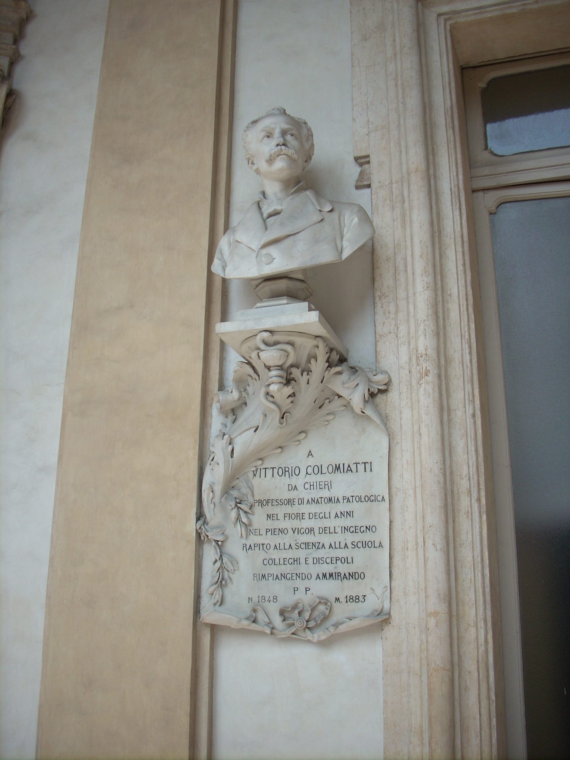 Vittorio Colomiatti's bust, University of Turin central sea~1.JPG